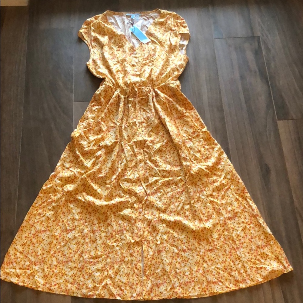 Draper James Dress Size Large yellow floral midi